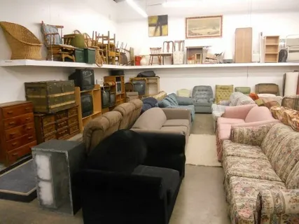 مشتري أثاث الفلل المستعمل